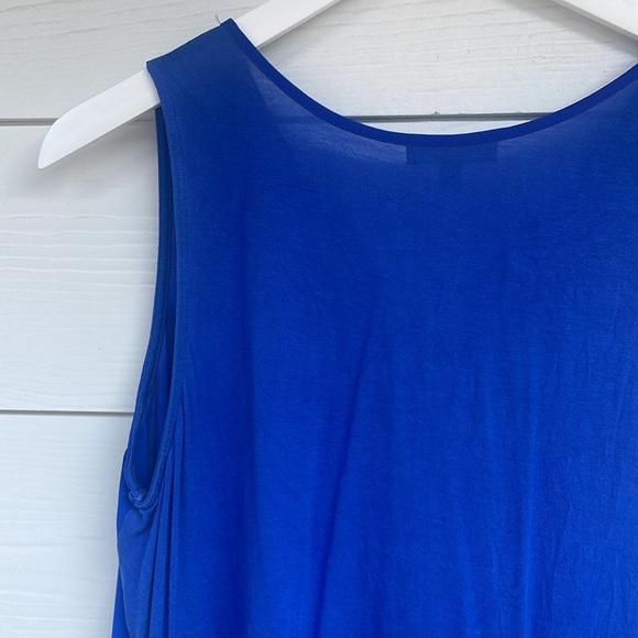 Royal Blue Blouse from Express, size M. - Picture 5 of 5